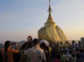 Golden Rock, Kyaiktiyo