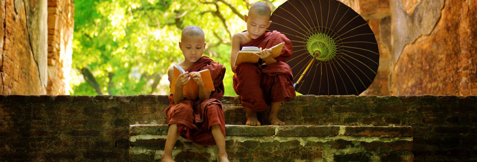 Monks, Mandalay