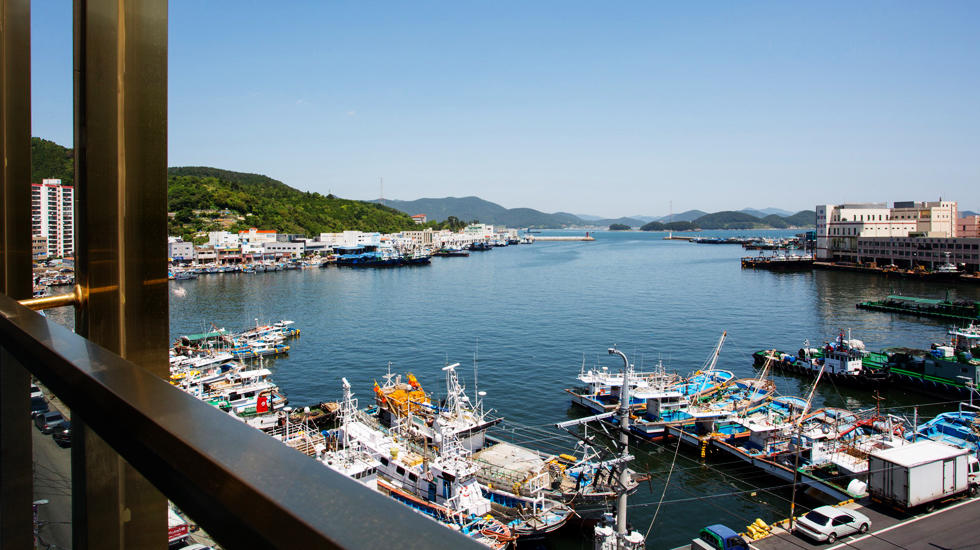 View, Benikea Anchovy Hotel, Tongyeong