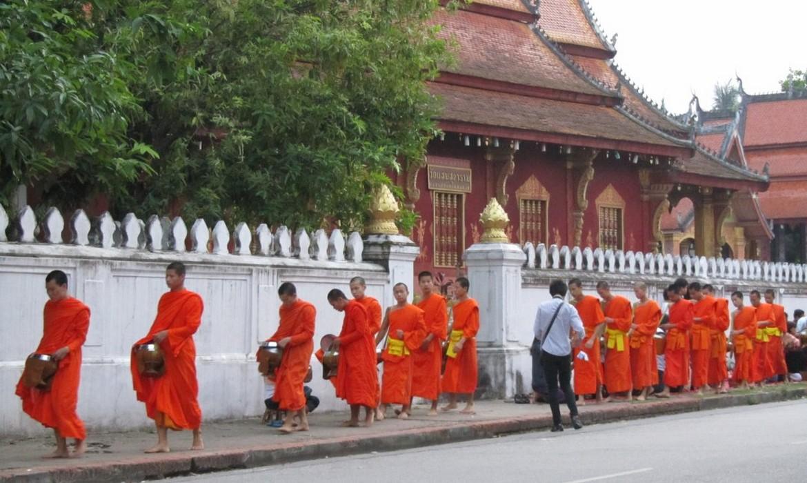 Alms collecting, Luang Prabang