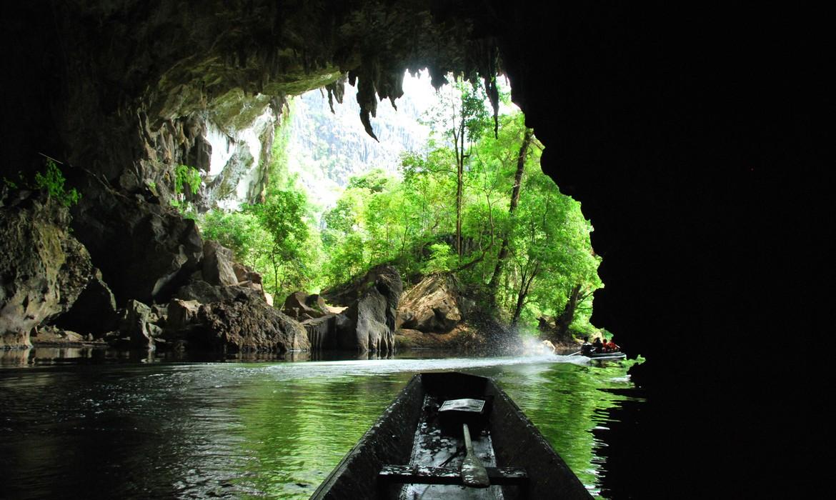 Kong Lor Cave