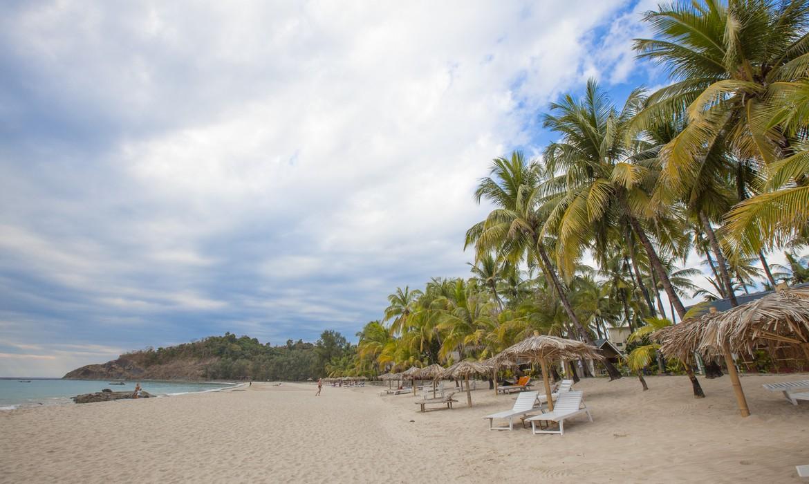 Ngapali Beach