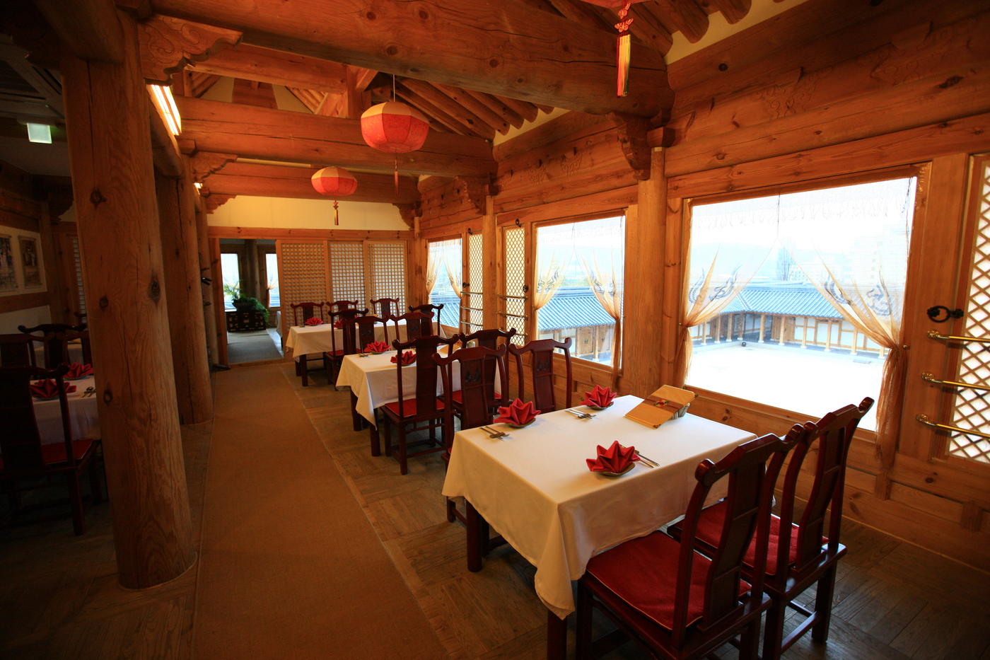 Restaurant, Ragung, Gyeongju