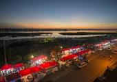 Evening food tour of Vientiane