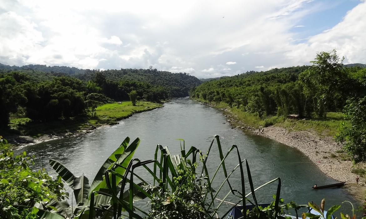 River, Putao