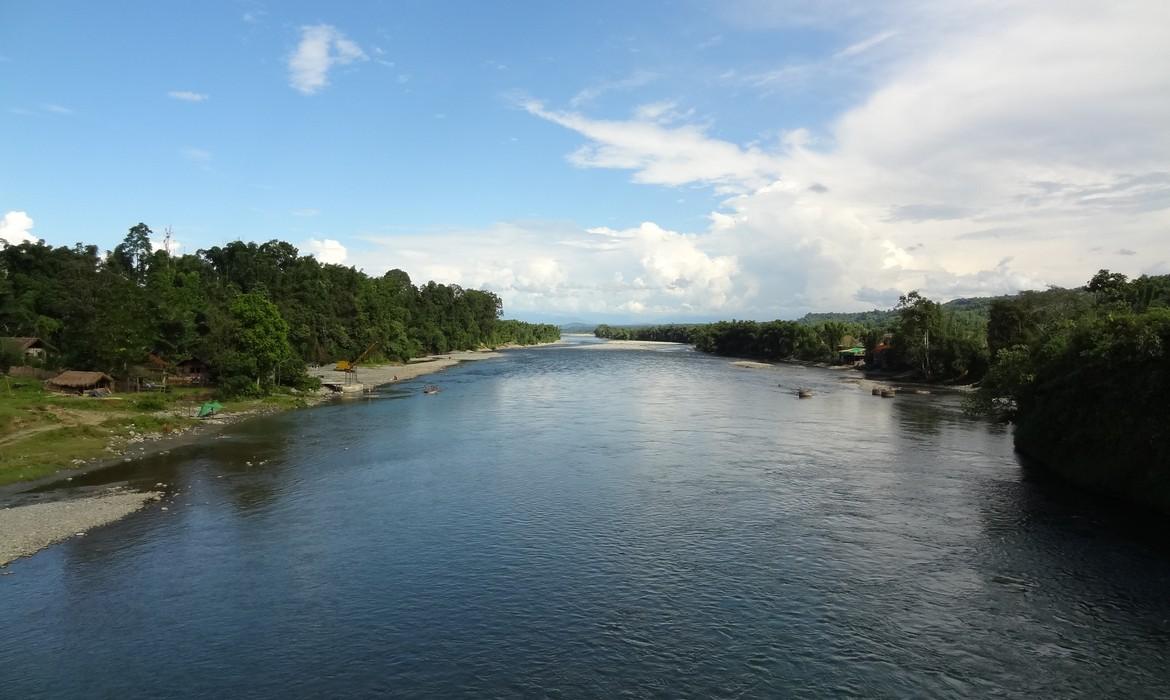 River, Putao