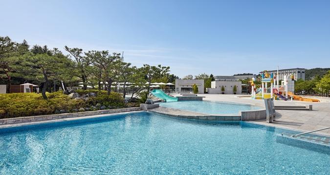Swimming Pool, Hilton Gyeongju