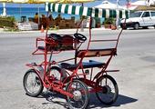 Cycle around Cijin Island