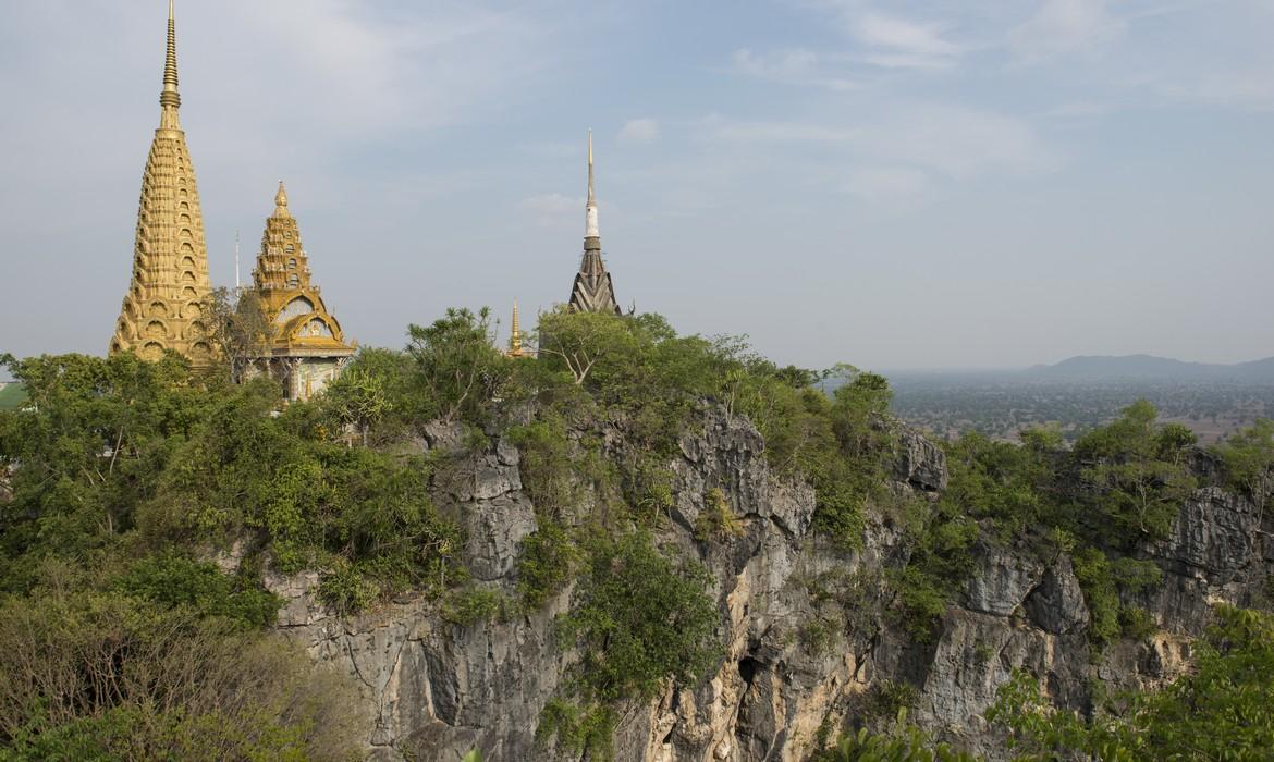 Phnom Sampeau, Battambang