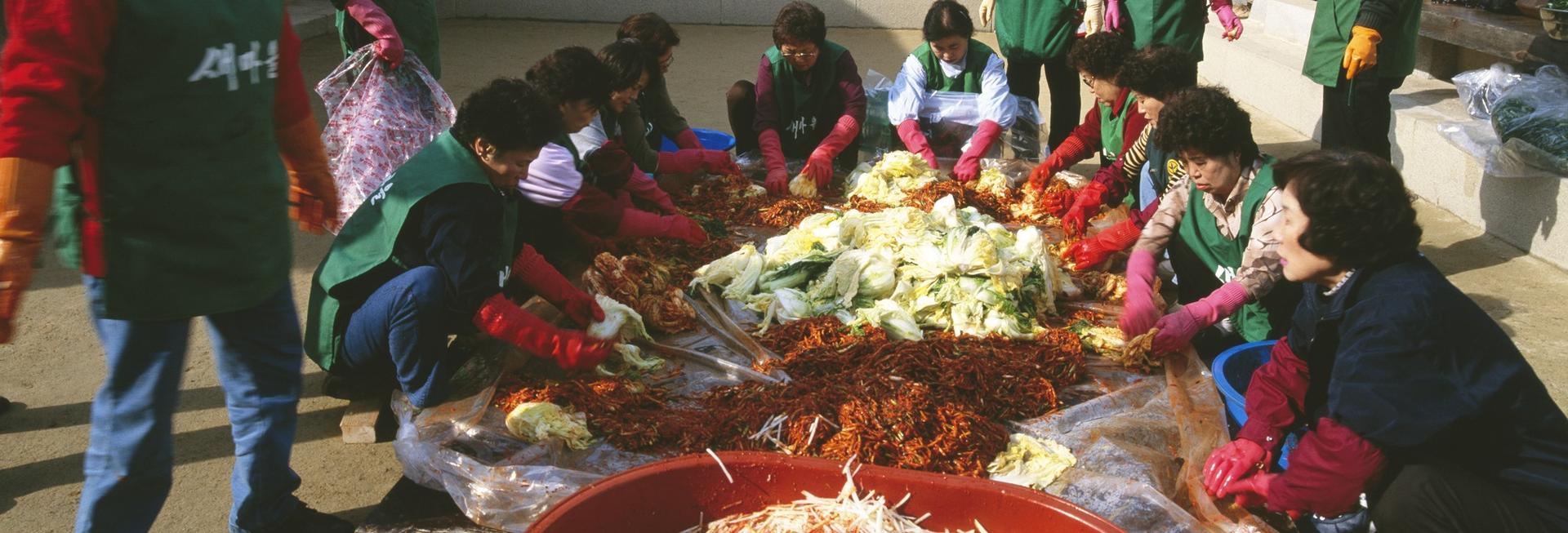 Kimchi-making class, Seoul