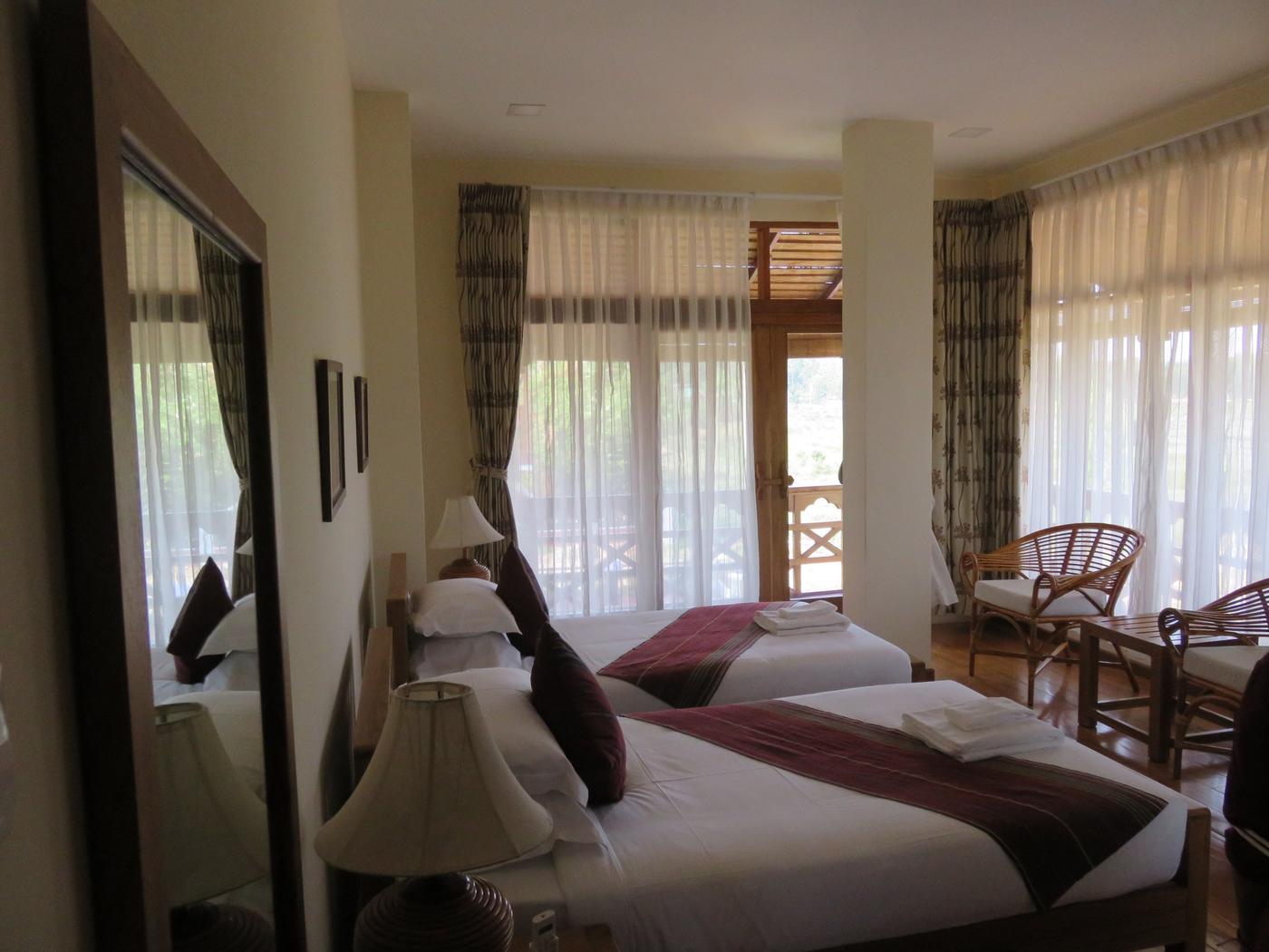 Twin room, Loikaw Lodge