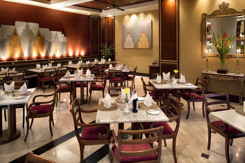 Restaurant, Mercure Mandalay Hill Resort