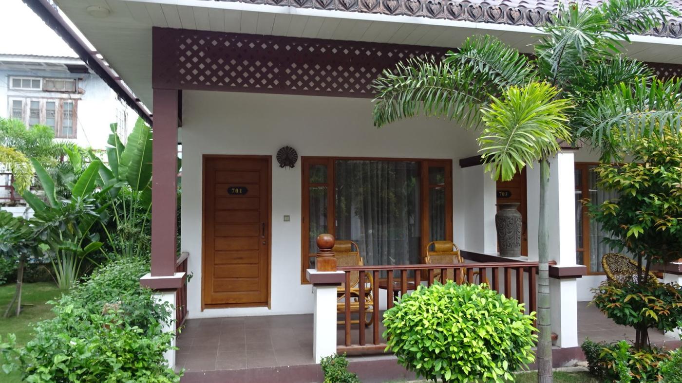 Villa, Yadanarpon Dynasty Hotel