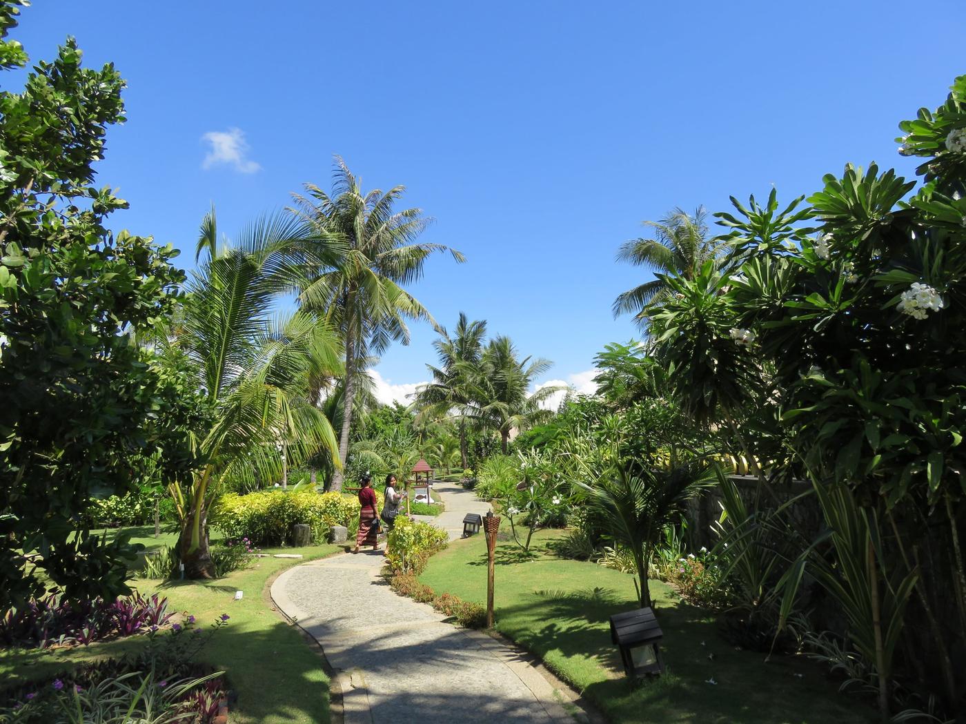 Gardens, Aureum Palace Hotel & Resort