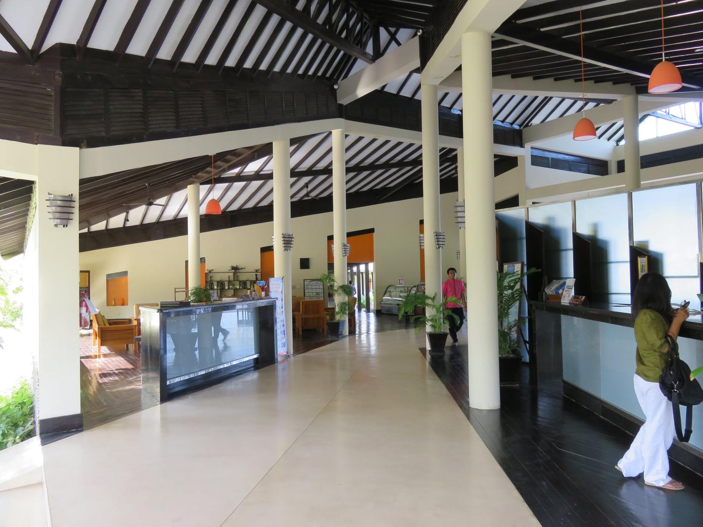 Lobby, Bay of Bengal Resort