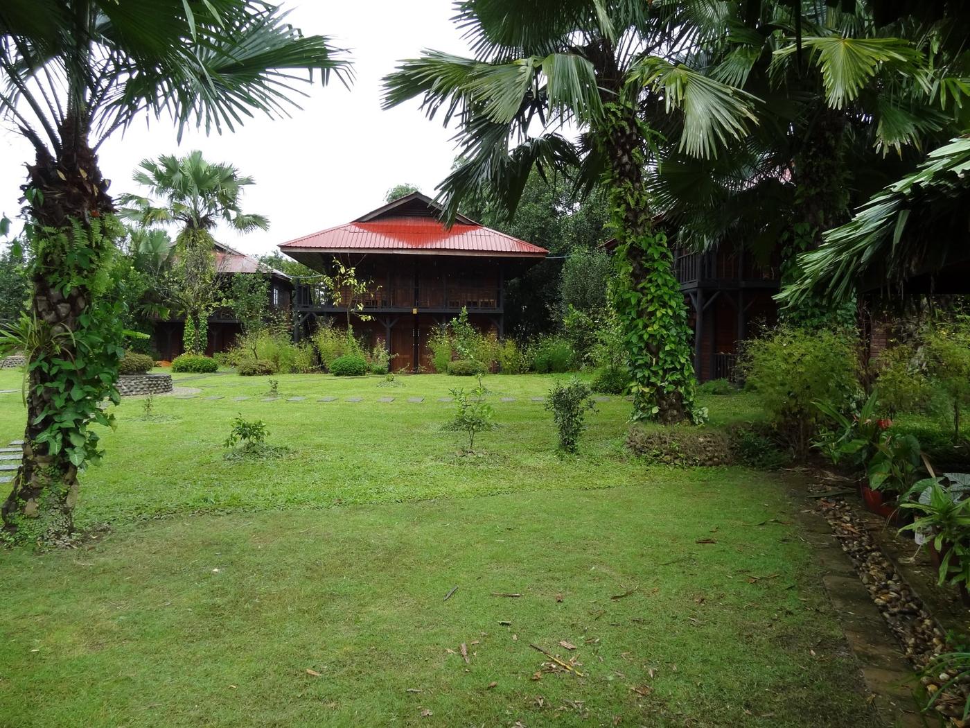 Gardens, Putao Trekking House