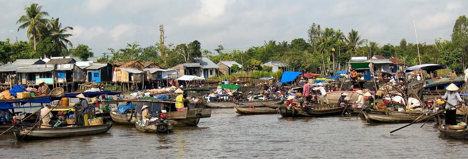 Cai Rang Floating Market, Vietnam