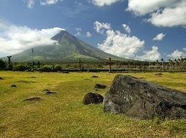 Mayon Volcano, Legaspi, the Philippines