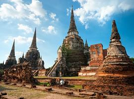 Ruined temples, Ayutthaya