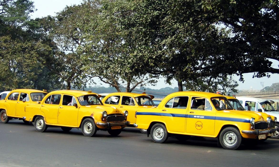 Taxis, Kolkata