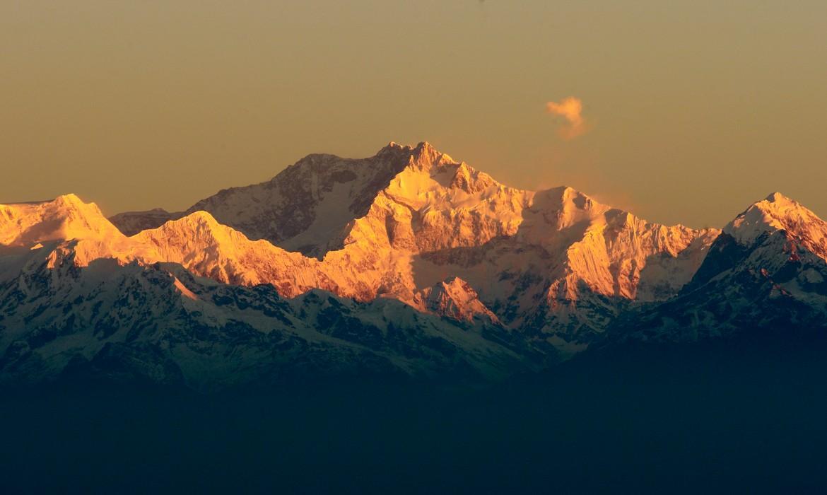 Mountain peaks, Darjeeling