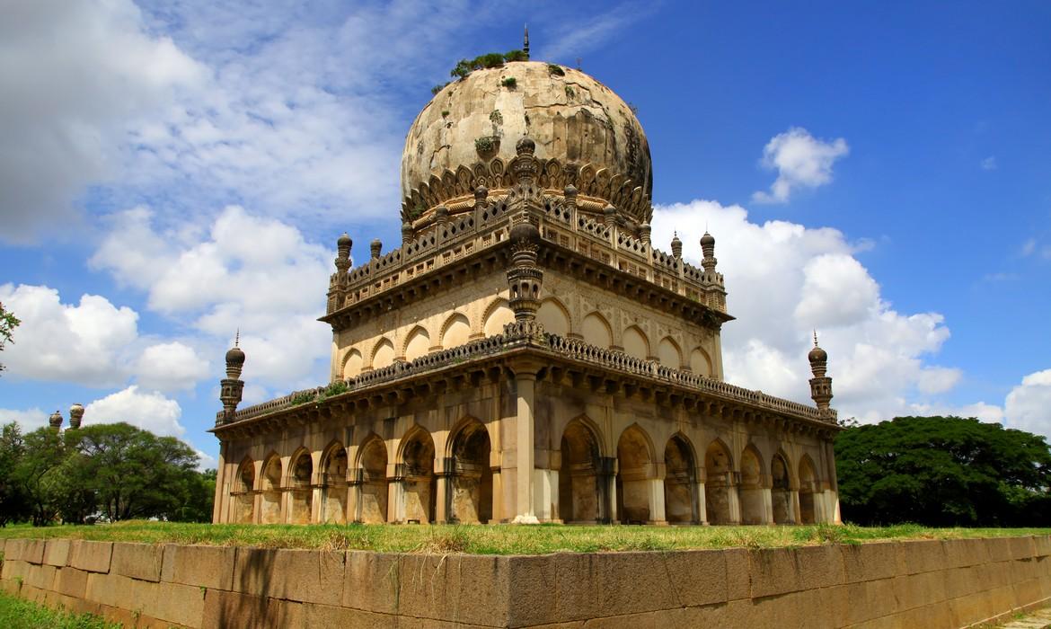 Tombs, Hyderabad