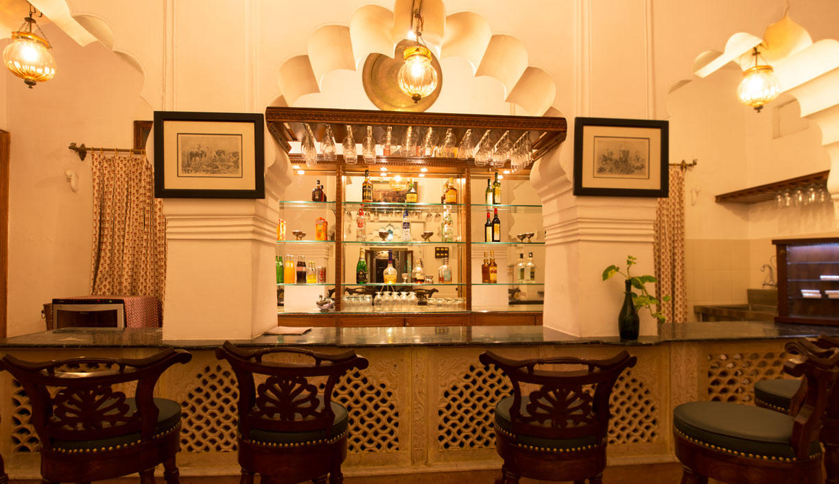 Bar, Laxmi Vilas Palace