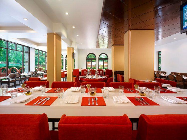 Restaurant, Taj Gateway