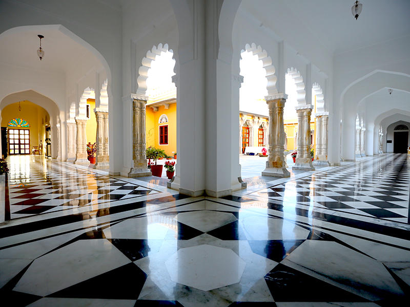 Hallway, Dev Shree