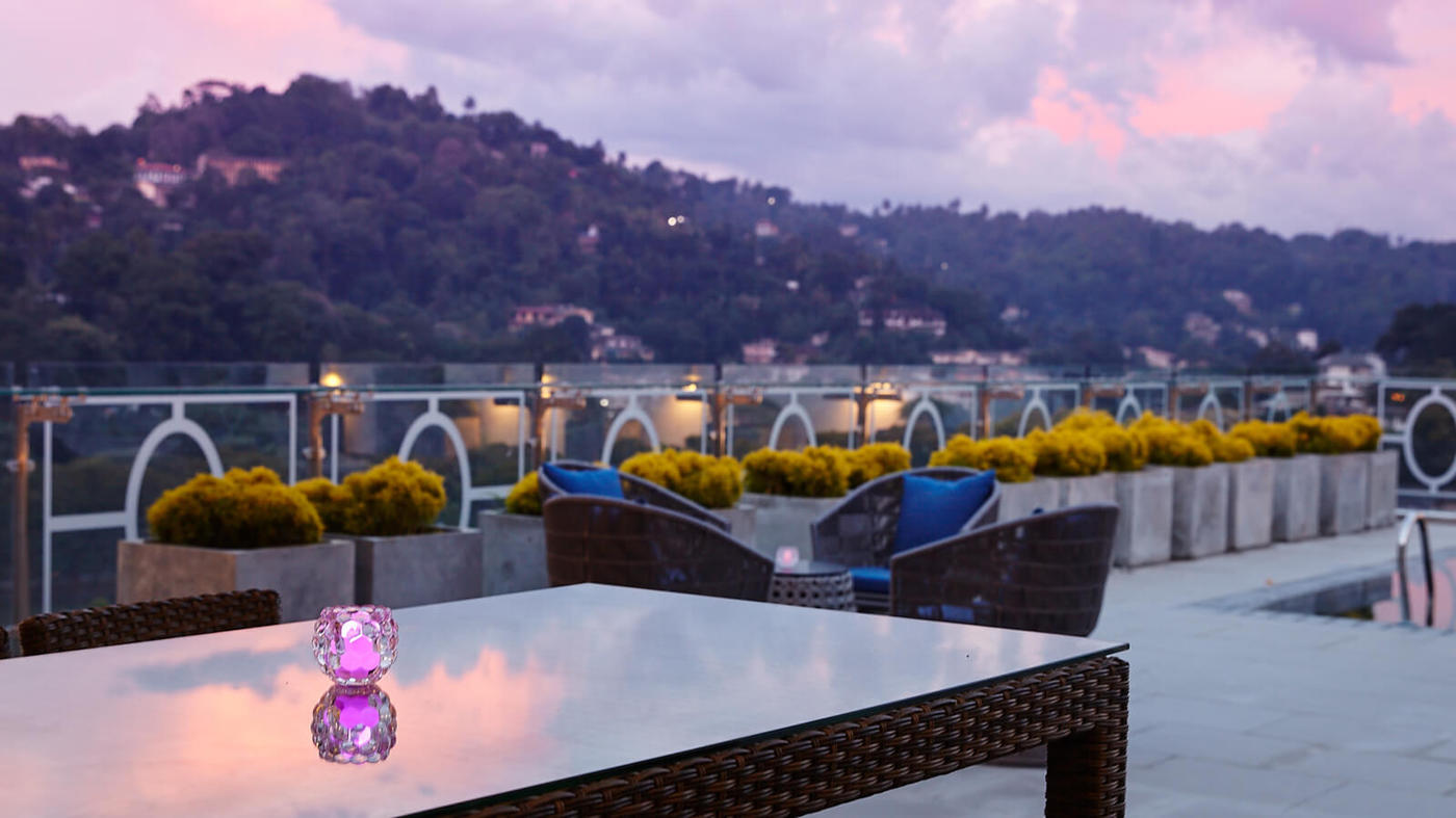 Bommu terrace, OZO Kandy