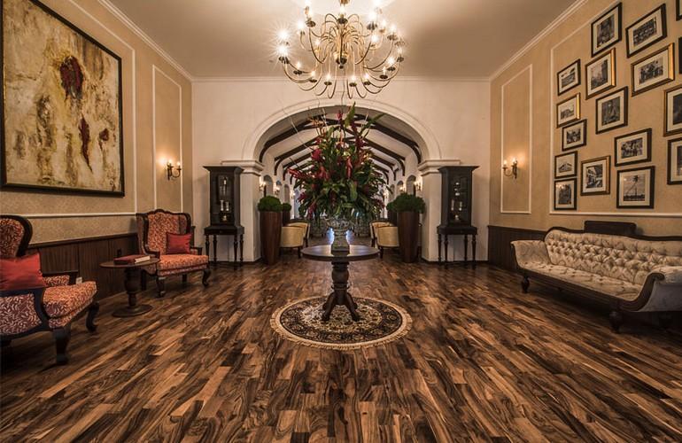 Lobby, Uga Residence