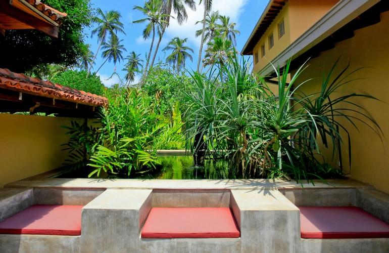 Chilling area, Aditya