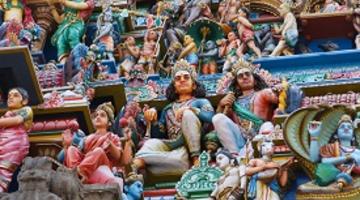 Hindu Gopuram in Chennai
