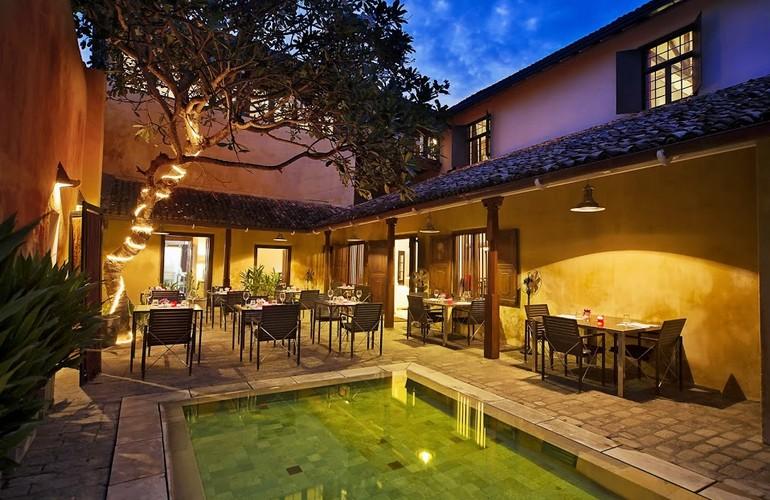 Swimming pool & restaurant, The Fort Printers