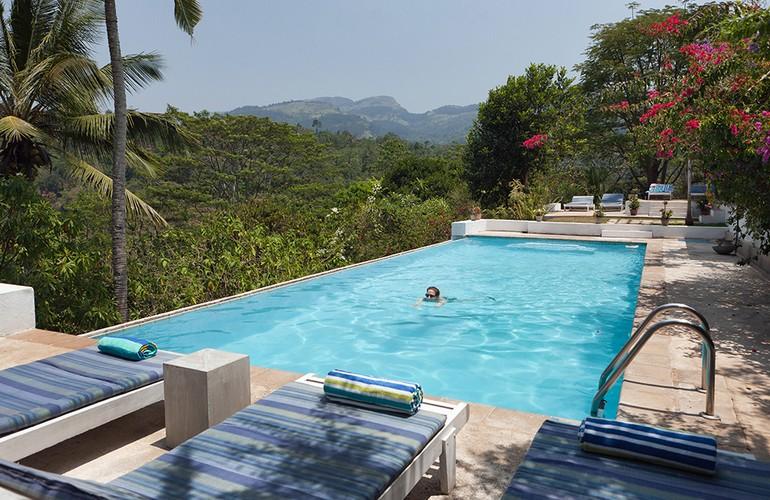 Swimming pool, Ellerton