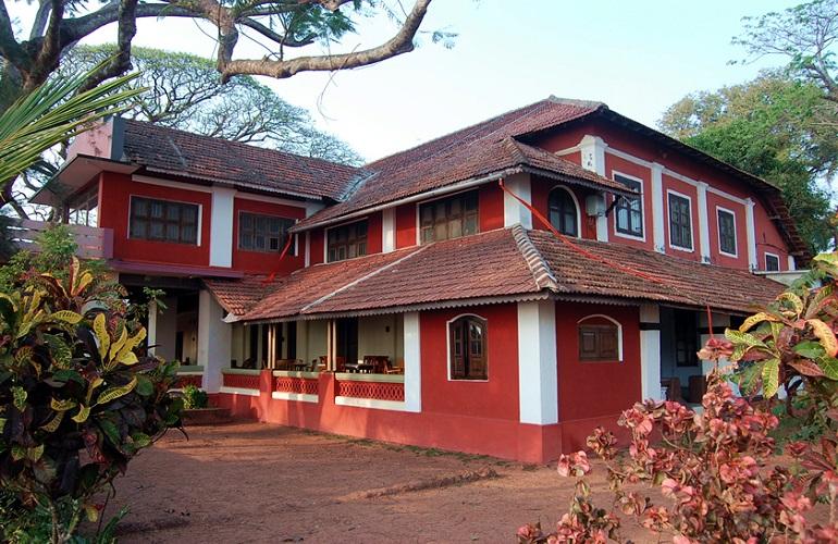 Main Building, Ayisha Manzil