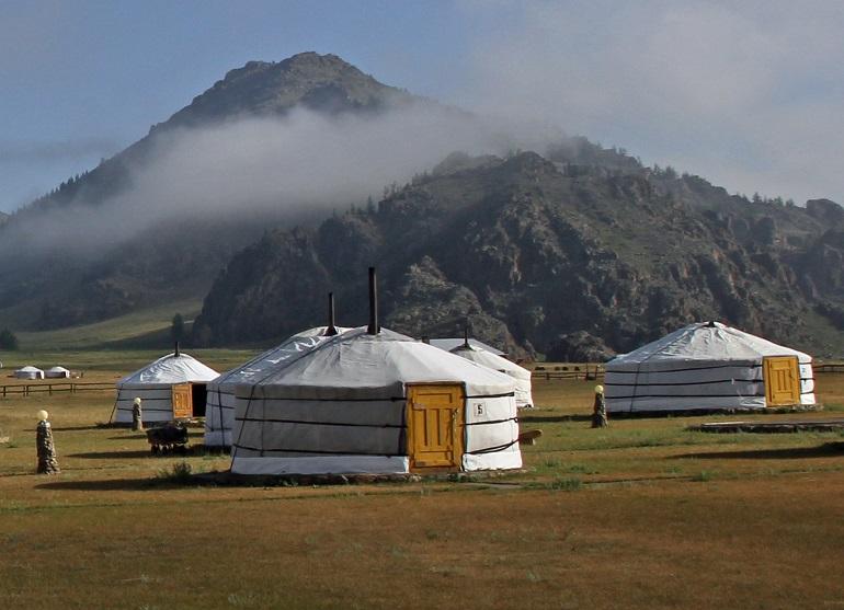 Khorgo Ger Camp