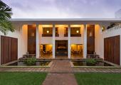 Taru Villas - Lake Lodge