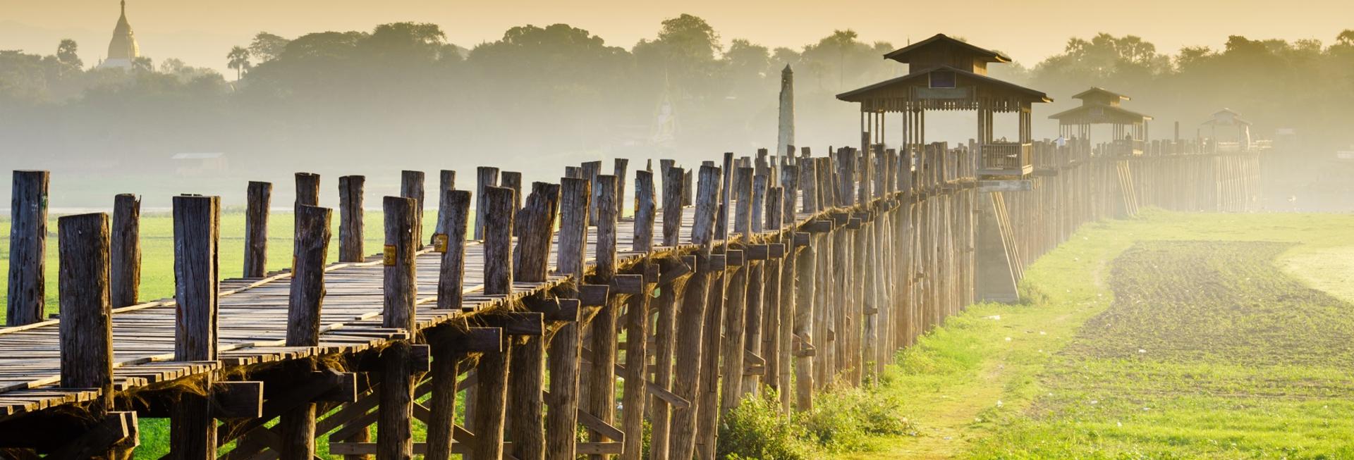 U Bein Bridge, Amarapura, Mandalay