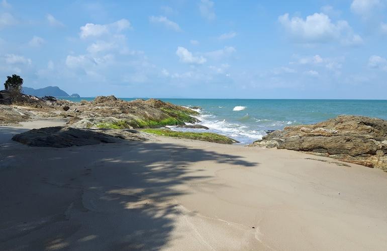 Beach, Khanom