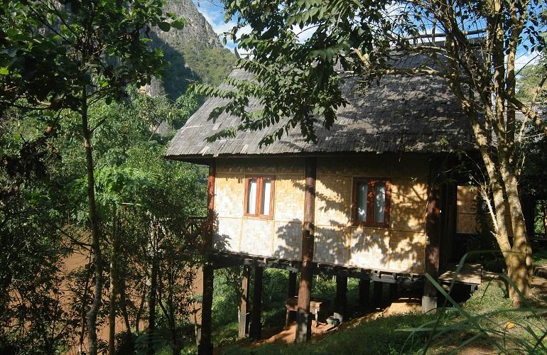 Bungalow, Nong Khiaw Riverside Resort