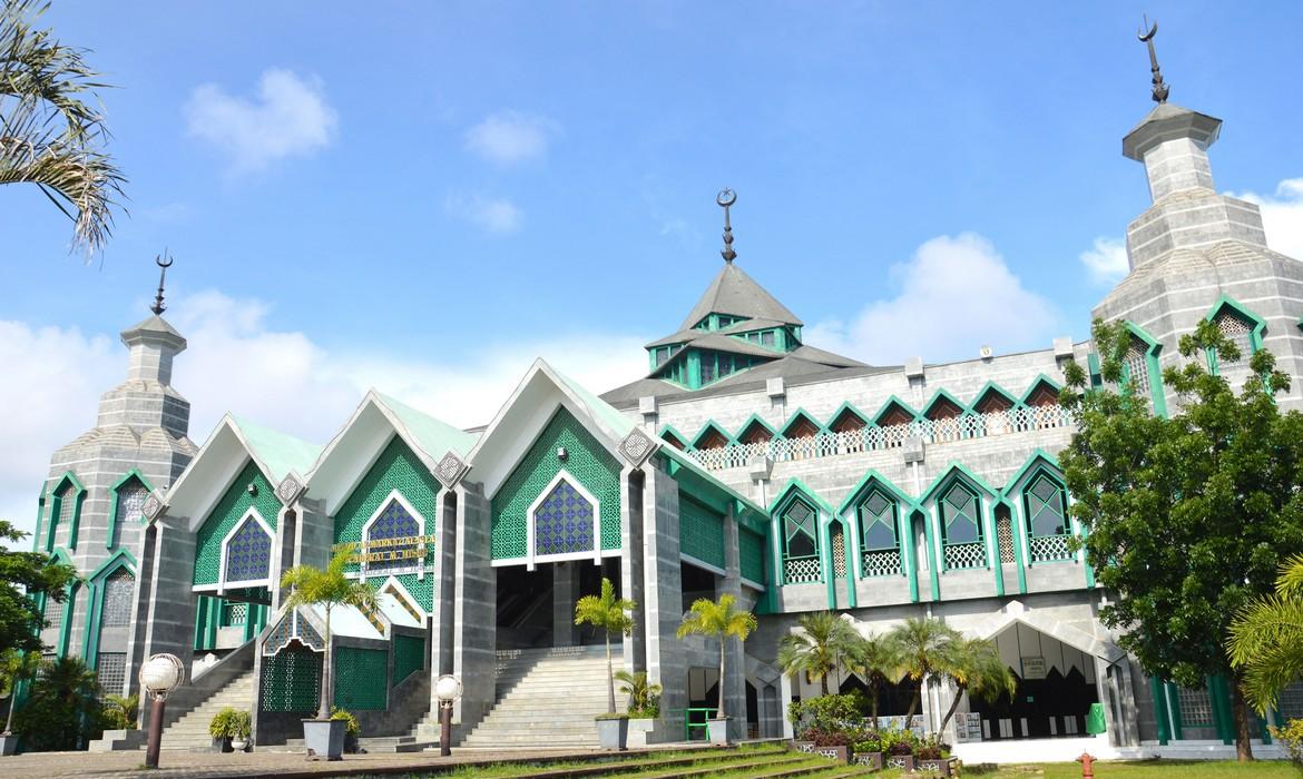 Mosque, Makassar