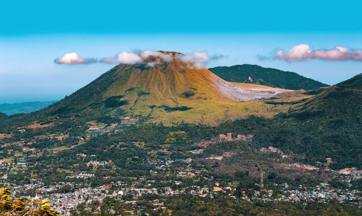 Mahawu Volcano, Minahasa Highlands