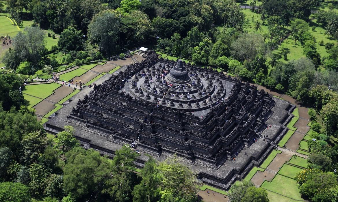 Borobudur