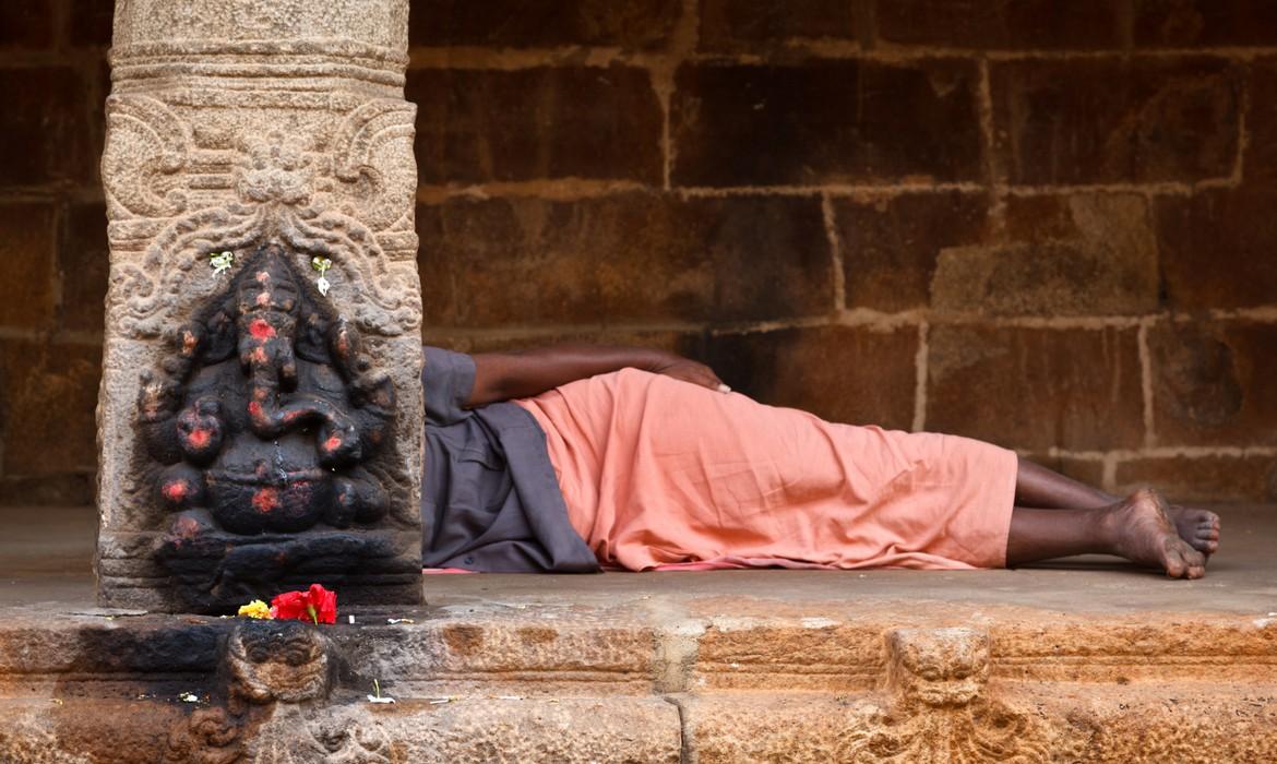 Sleeping man, Trichy