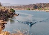 Boat safari on the Ken River
