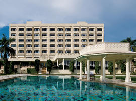 Exterior, The Gateway Hotel, Agra