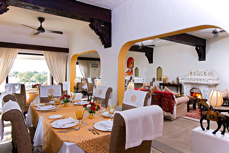 Dining, Mihir Garh