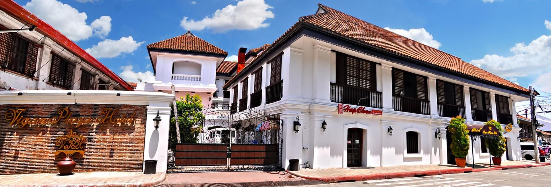 Vigan Plaza, Vigan