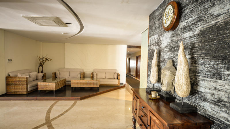 Lobby, Sea Shell